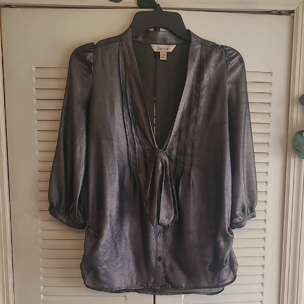Decree Gray Sheer 3/4 Sleeve Tie Front Blouse